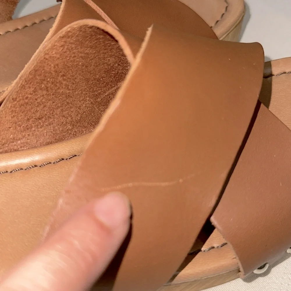 Steve Madden Women's Bryna wood clog Sandal - Picture 6 of 8